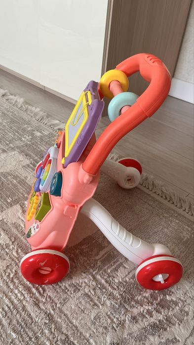 Ходунки на первые шаги