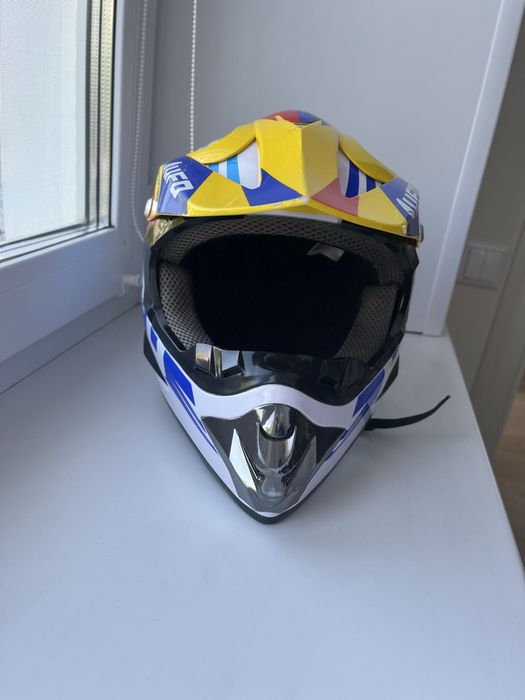 Детский мотошлем