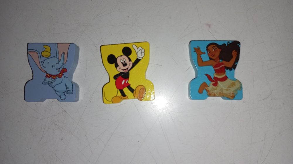 Pahar cu pai pentru copii și jucărie pentru copii. 2 pachet.