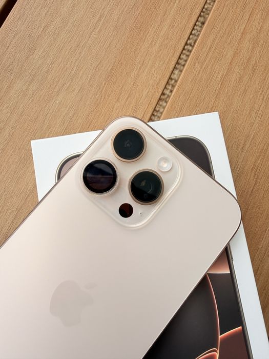 iPhone 16 Pro Max 256GB Desert Titanium