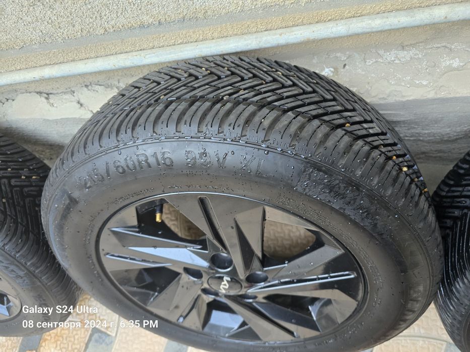 Hyundai elantra R16 диска балон