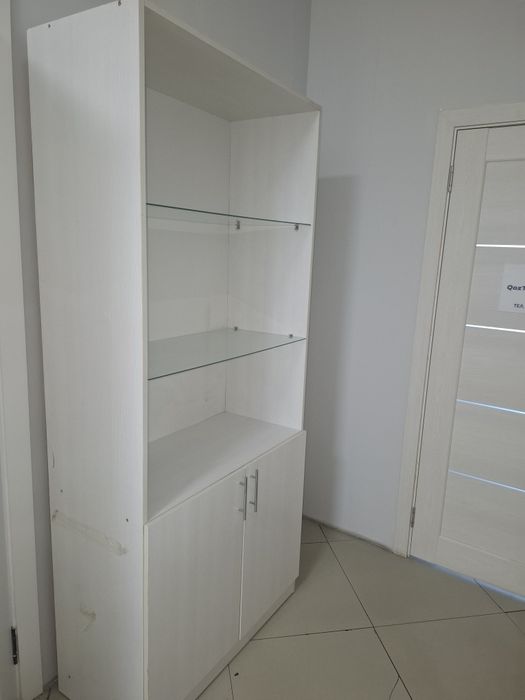 Продаётся шкафы офисные