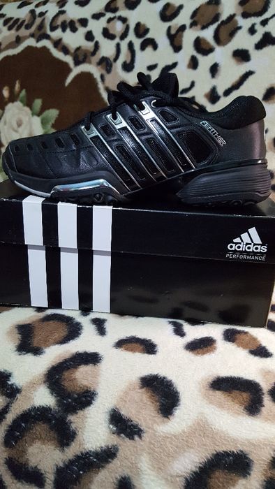 Vin Adidas original
