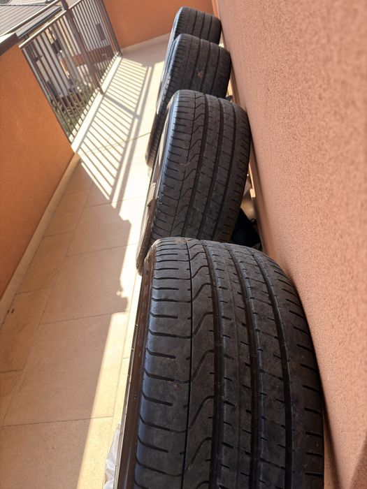 Jante R22 Originale anvelope Pirelli P Zero Vara