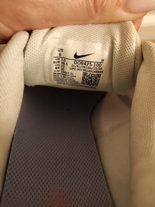 Adidasi Nike fete marimea 36.5