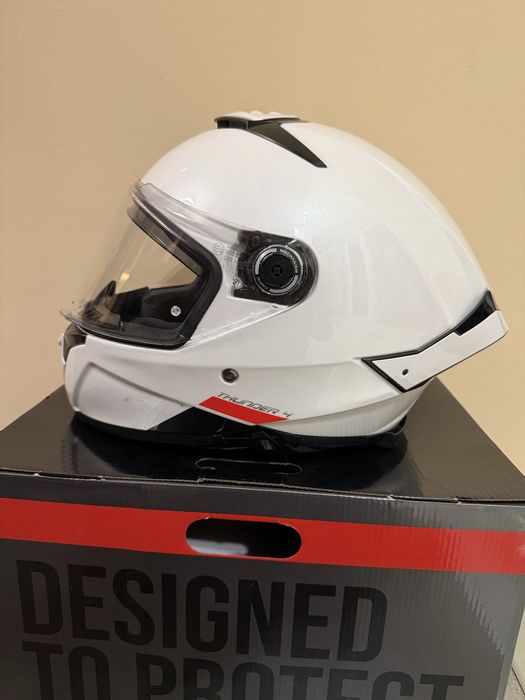 Каска MT thunder 4