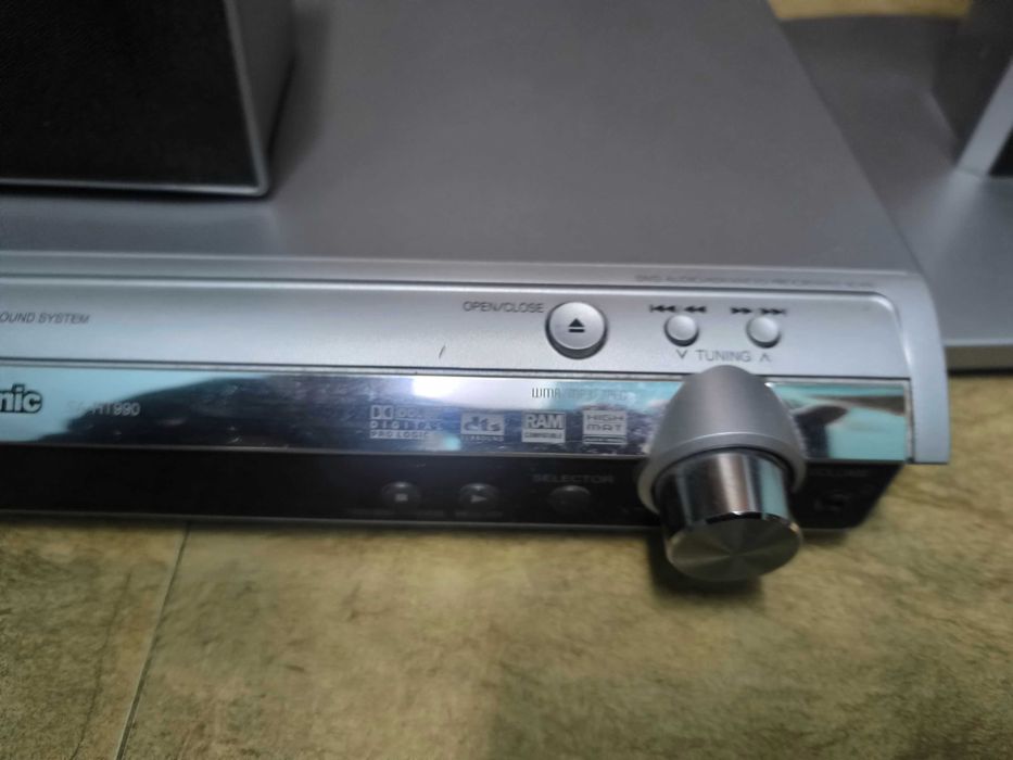 Panassonic Home Theatre SA-HT990
