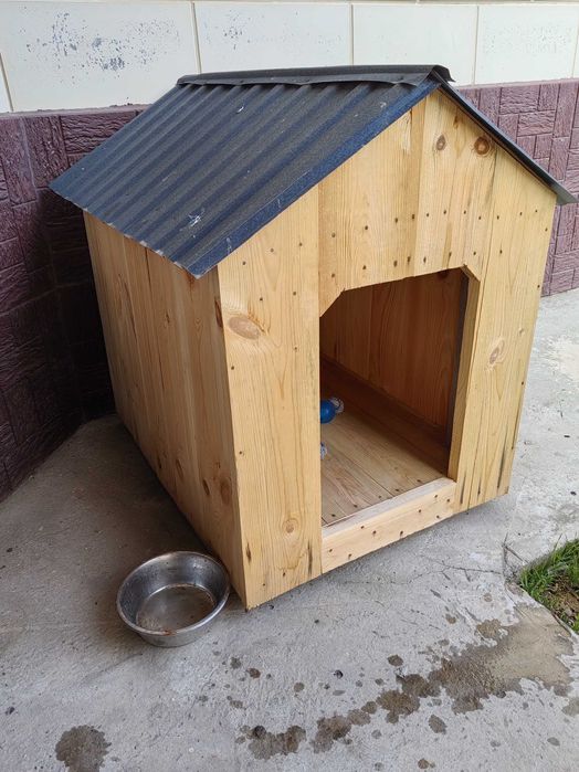 Продам домик для собак