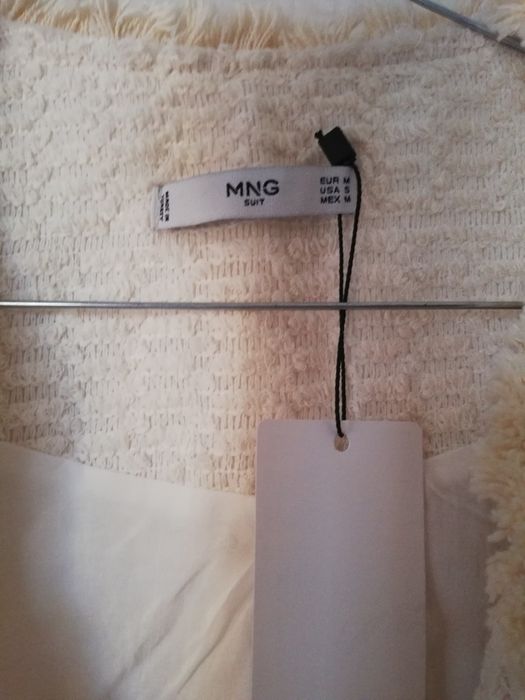 Дамско сако Мango