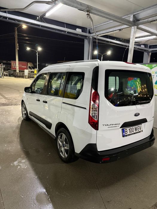 Ford Turneo Connect 2018