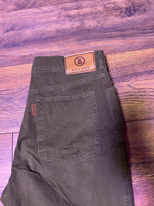 скъсани дънки BOGNER