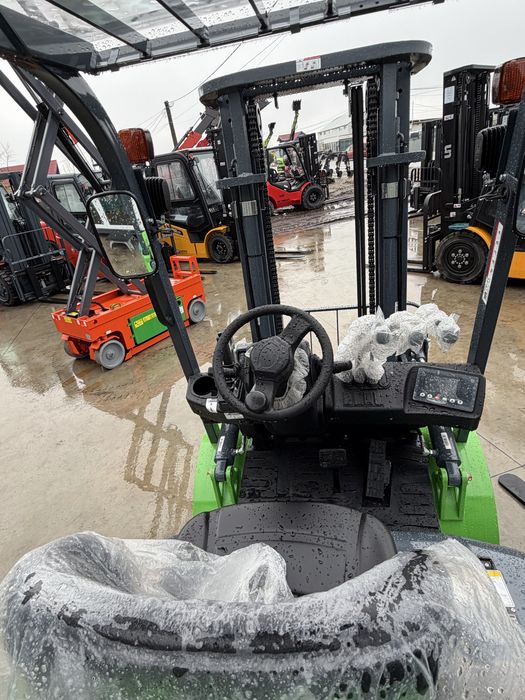 Stivuitor Electric HELI  2.5 TO Li-ION