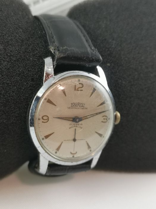 ceas vintage mecanic tourist wehrmachtswerk. mecanism militar