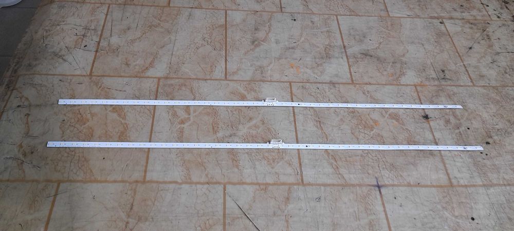 (Samsung BN44-01058A, BN41-02756C (BN94-15733H) + barete led edge