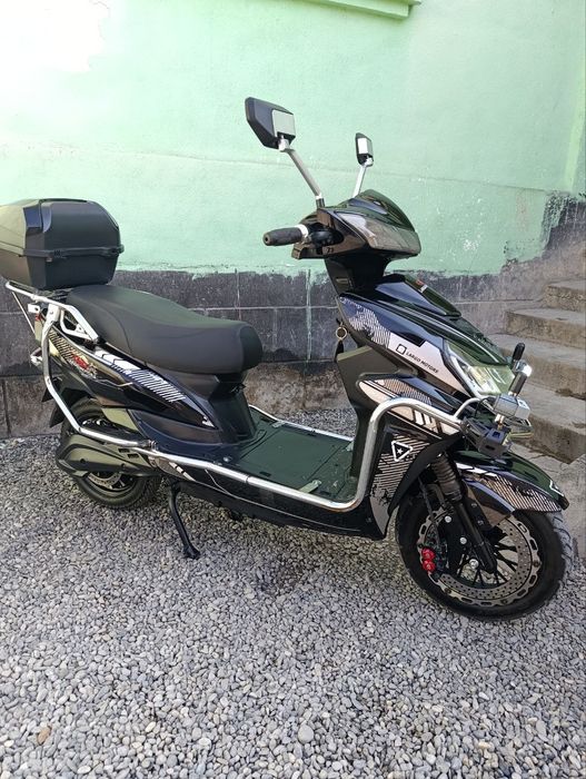 Зудлик билан сотилади зўр нарх