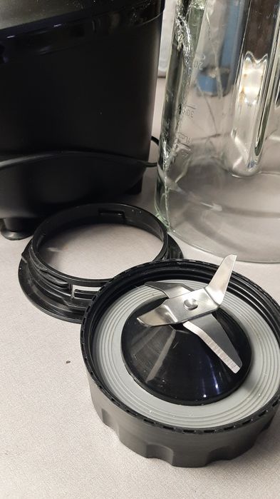 Блендер Philips problend HR2291/41 , черен, без кана