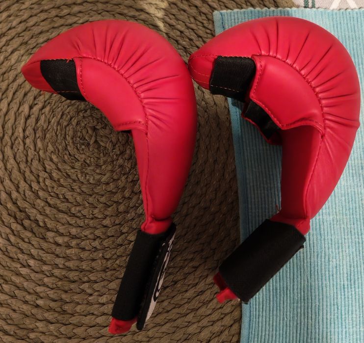 Mănuși de karate