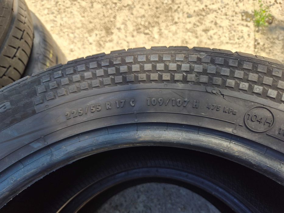 2 Anvelope de VARA - 225/55/17C - Continental VAN Contact Ultra - APP NOI - DOT 2022 !