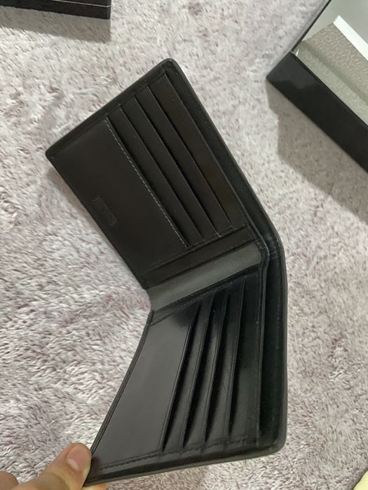 Portofel GAUDì impecabil si nefolosit