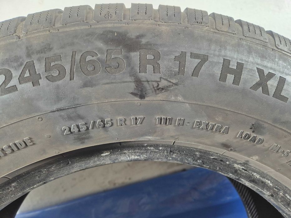 245/65/17 111H Continental
