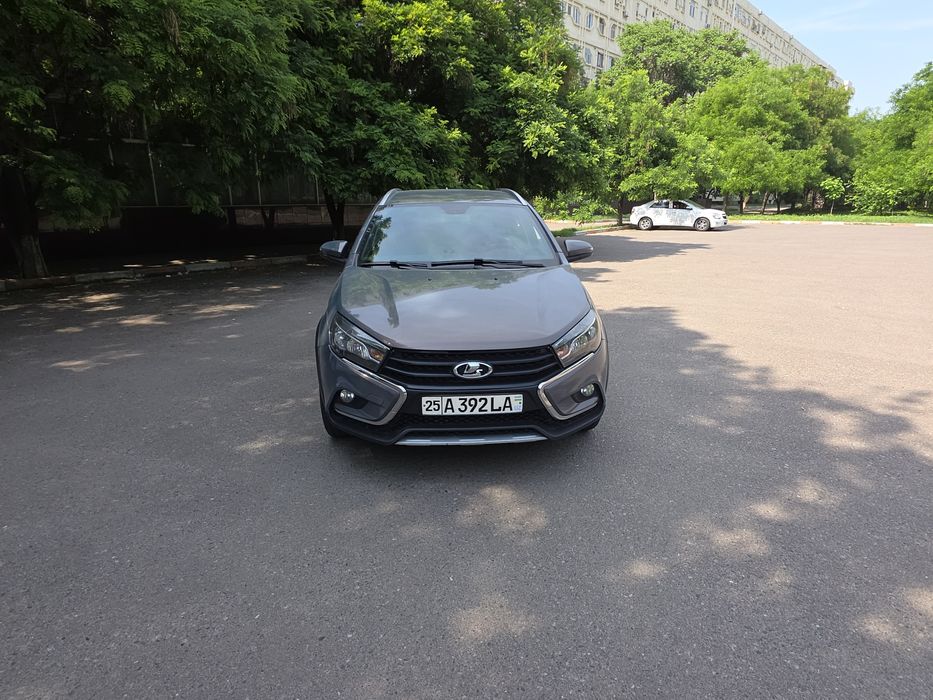 Lada vesta cross