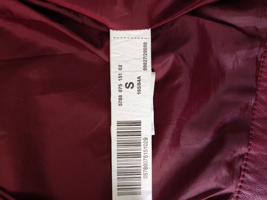 Jacheta Stradivarius din imitatie de piele, marimea S