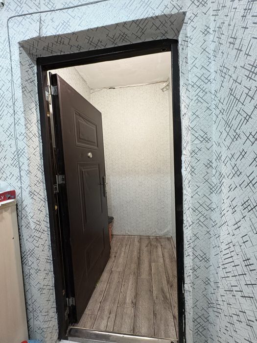 Продам квартиру 1 комнатную с мебелью