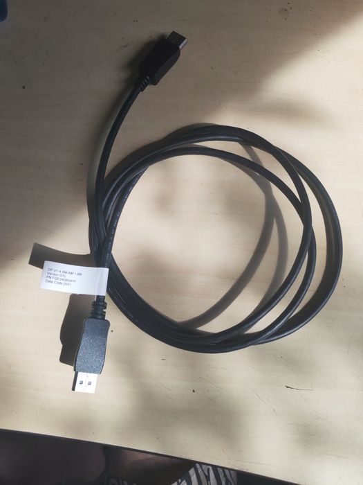 Cablu display port