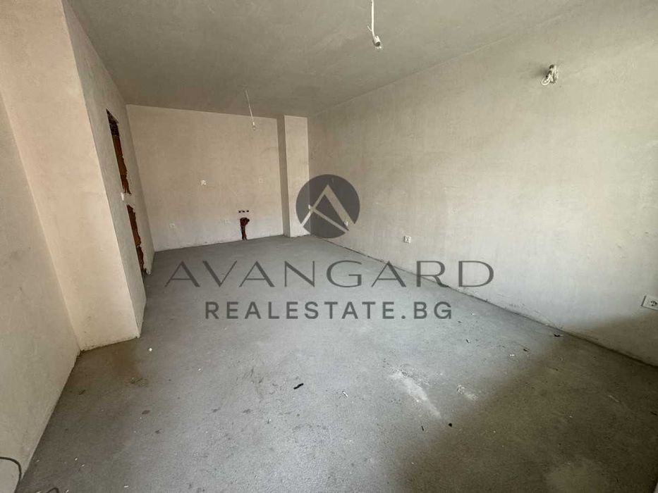 Продава се Двустаен апартамент в Пловдив, Христо Смирненски - 73 кв.м за 1200 €/кв.м - Снимка #1