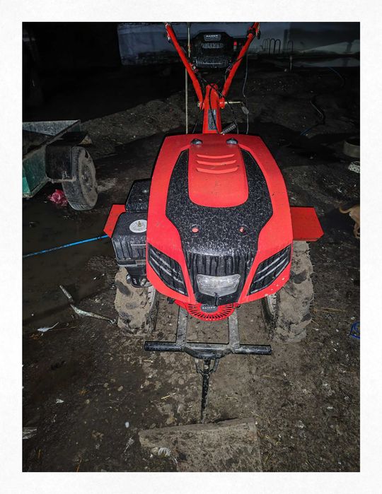 Продавам мотоблок