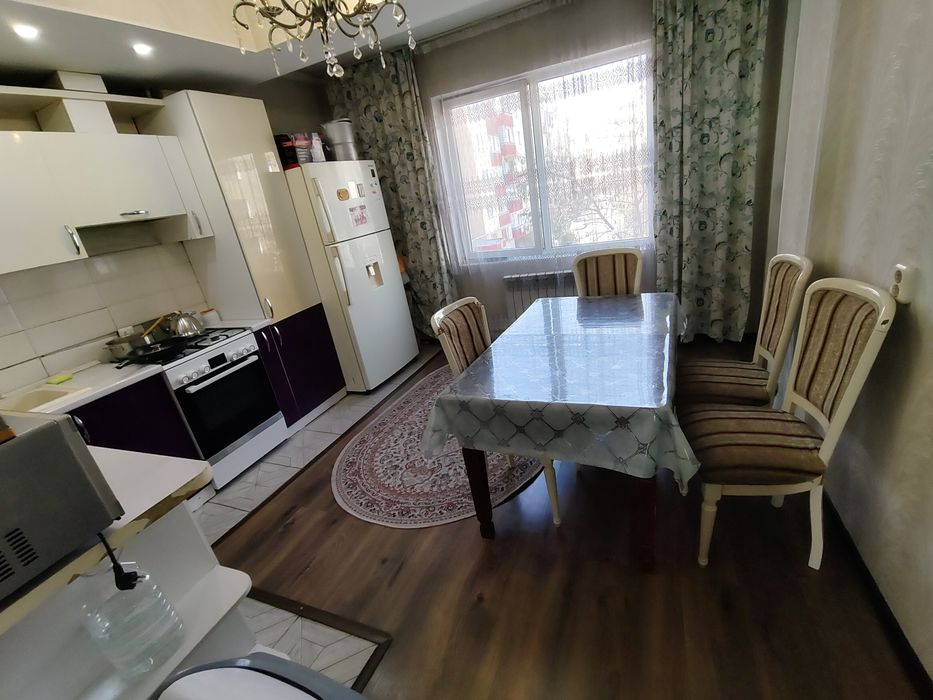 Продам 3 комнотную квартиру