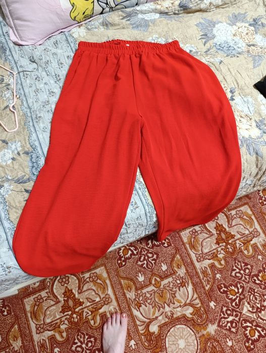 Брючный женский костюм