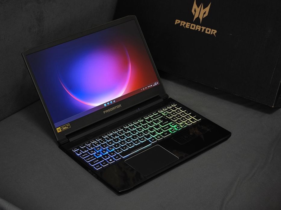 Игровой Predator Triton 300