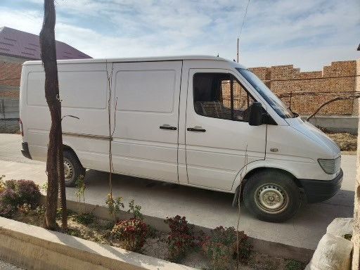 спринтер сотилади