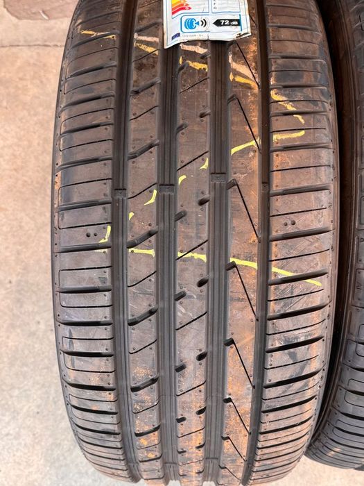 Vând 2 anvelope 255/50/19 hankook de vară noi