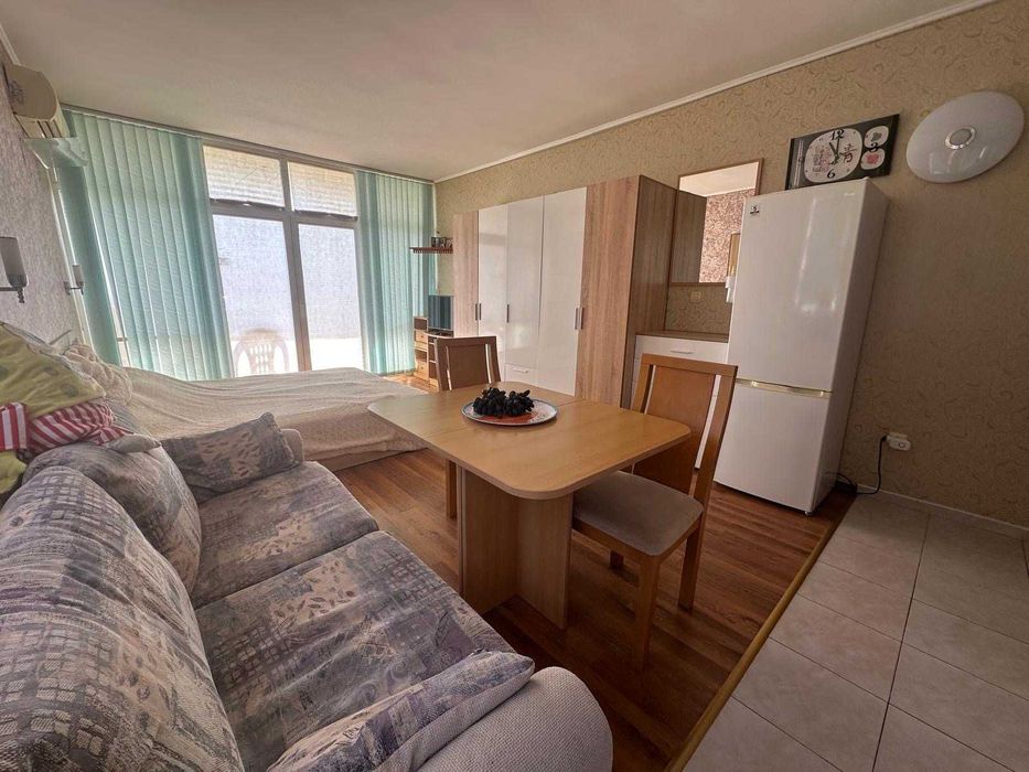 Продава се Едностаен апартамент в к.к. Слънчев бряг - 56 кв.м за 1106 €/кв.м - Снимка #4