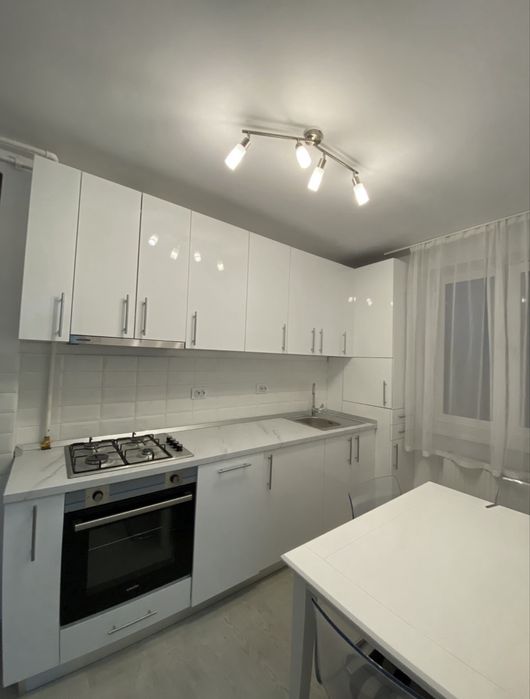 Apartament de inchiriat