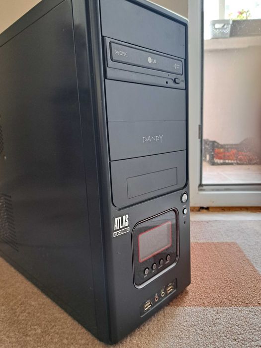 Настолен компютър