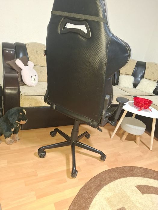 Scaun de gaming Arozzi