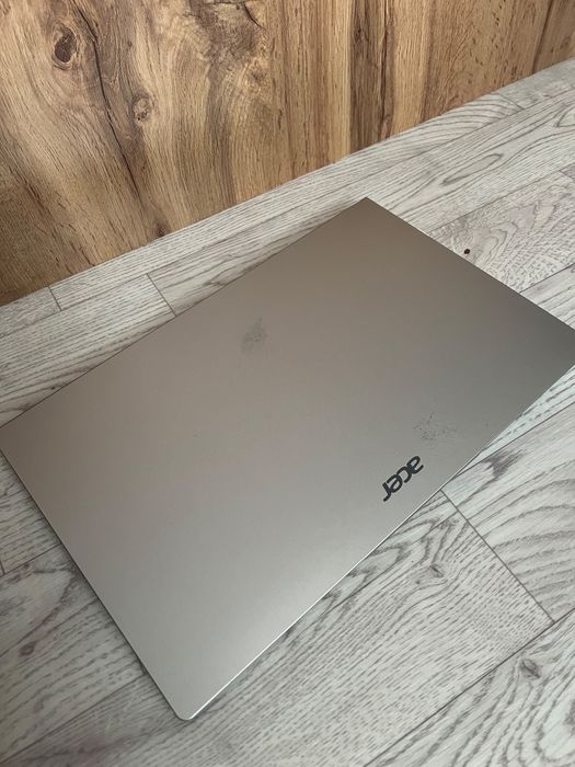 ноутбук Acer aspire 3
