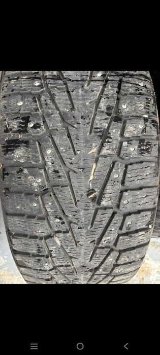 Продам зимнеи шины 285/60/18