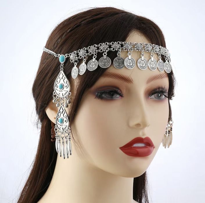 Қазақтың ұлттық әшекейлері сатылады