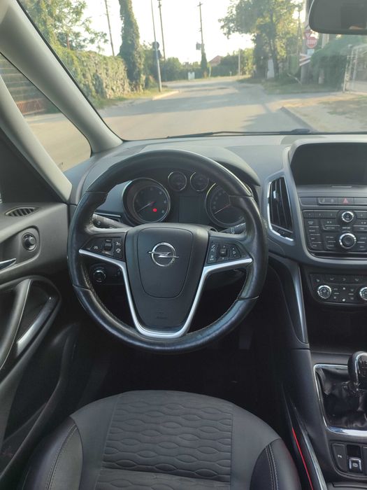 De vânzare Opel Zafira C 2012