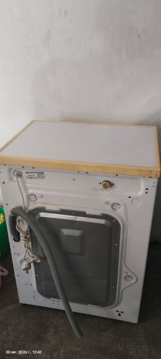 Продам стиральную машину