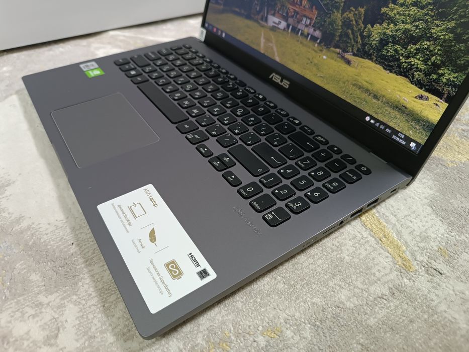 НОУТБУК Asus современный Laptop.