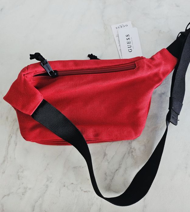 Чантичка "Guess"