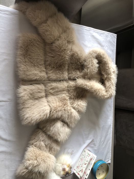 Невероятни бутикови якета за сезон зима в черно и бежово