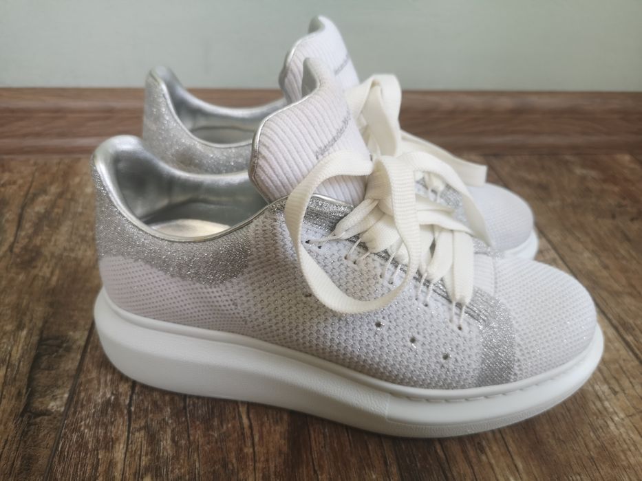 Alexander McQueen, оригинални сникърси, номер 37