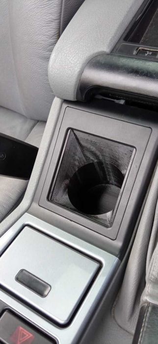 Подстаканник BMW E39