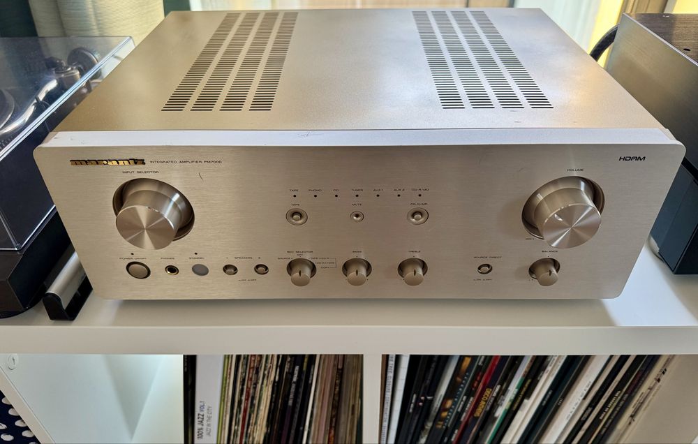 Amplificator Marantz PM7000